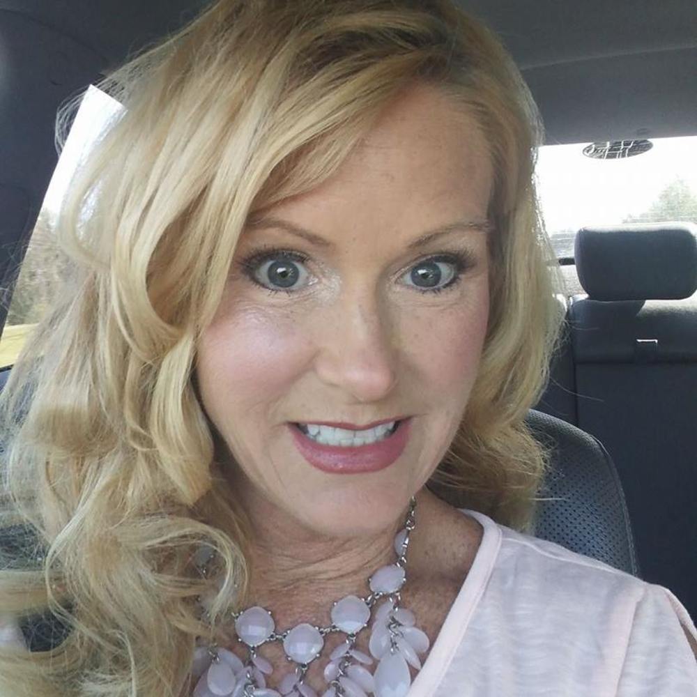Meet your Posher, Jennifer